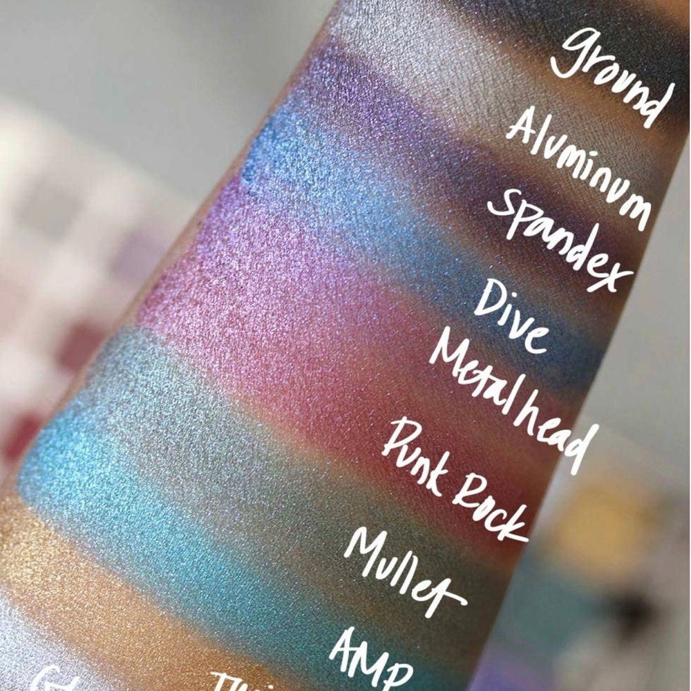Urban Decay Heavy Metals Eyeshadow Palette - Picture 4 of 7
